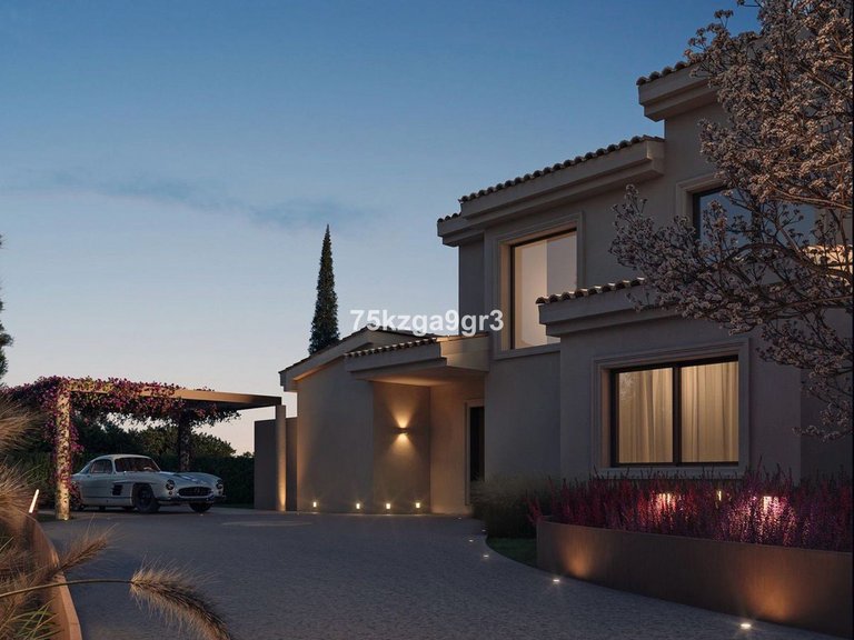 Villa for Sale in Marbella, Malaga 5