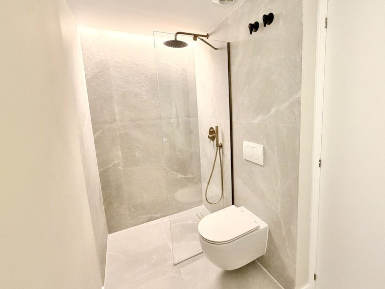 Apartment for Sale in La Quinta, Malaga 18