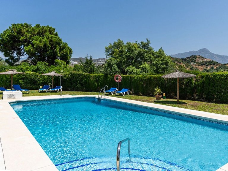 Apartment for Sale in La Quinta, Malaga 2
