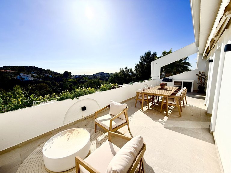 Apartment for Sale in La Quinta, Malaga 25