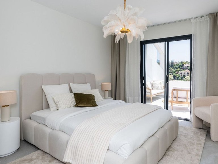 Apartment for Sale in La Quinta, Malaga 6