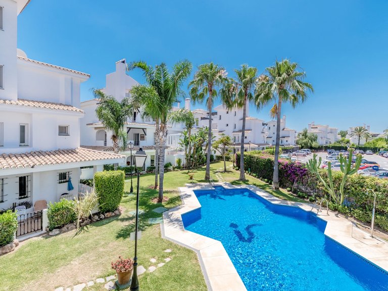 Villa for Sale in Nueva Andalucía, Malaga 6