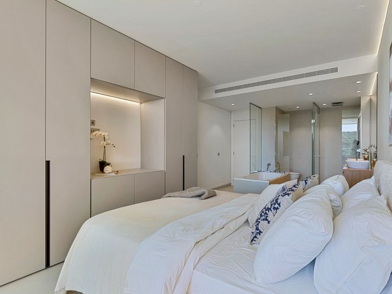 Apartment for Sale in Fuengirola, Malaga 15