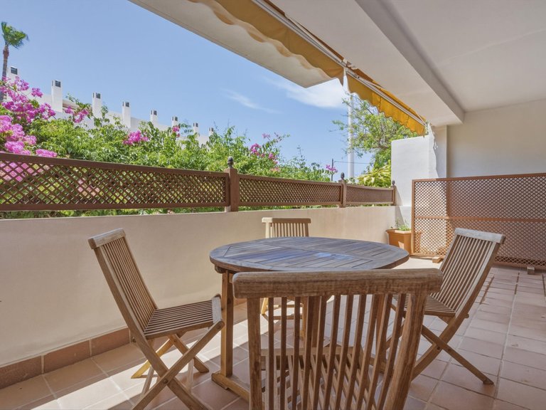 Apartment for Sale in The Golden Mile, Malaga 7