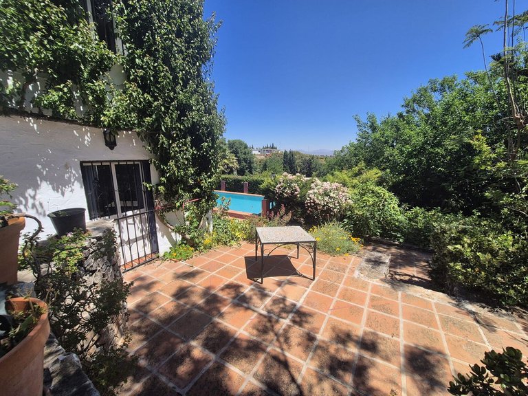 Villa for Sale in Alhaurín El Grande, Malaga 23