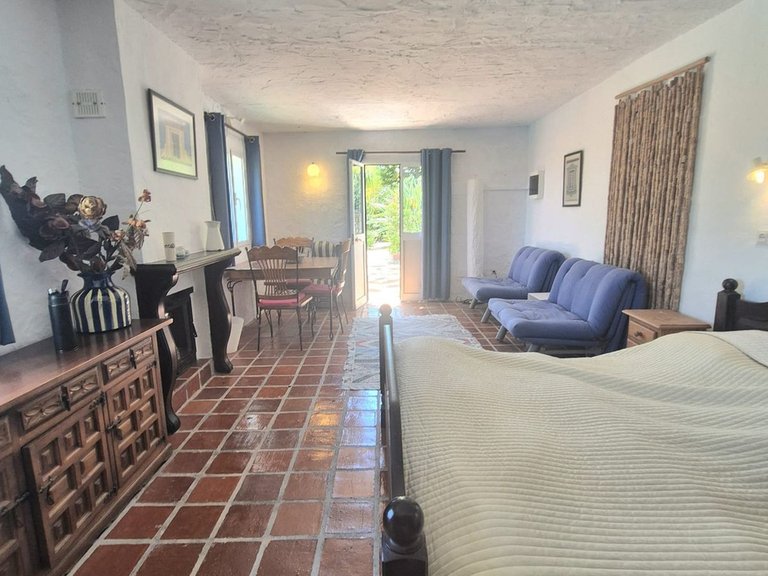 Villa for Sale in Alhaurín El Grande, Malaga 26