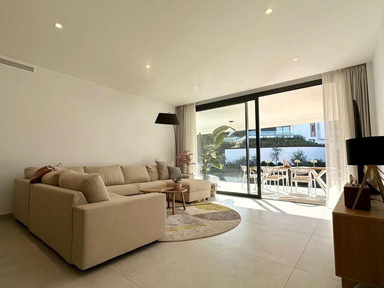 Apartment for Sale in Cabopino, Malaga 22