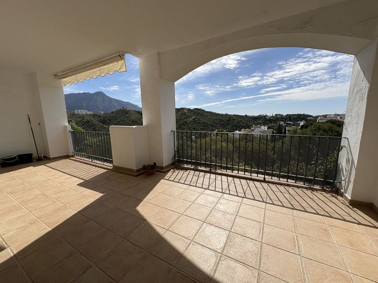 Apartment for Sale in La Quinta, Malaga 10