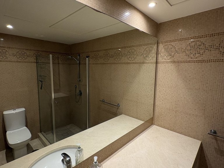 Apartment for Sale in La Quinta, Malaga 19