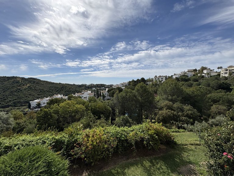 Apartment for Sale in La Quinta, Malaga 2