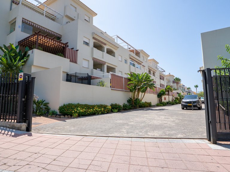 Apartment for Sale in Estepona, Malaga 15