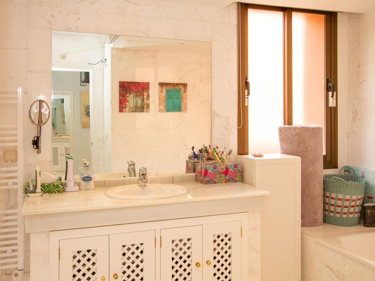 Apartment for Sale in La Mairena, Malaga 16