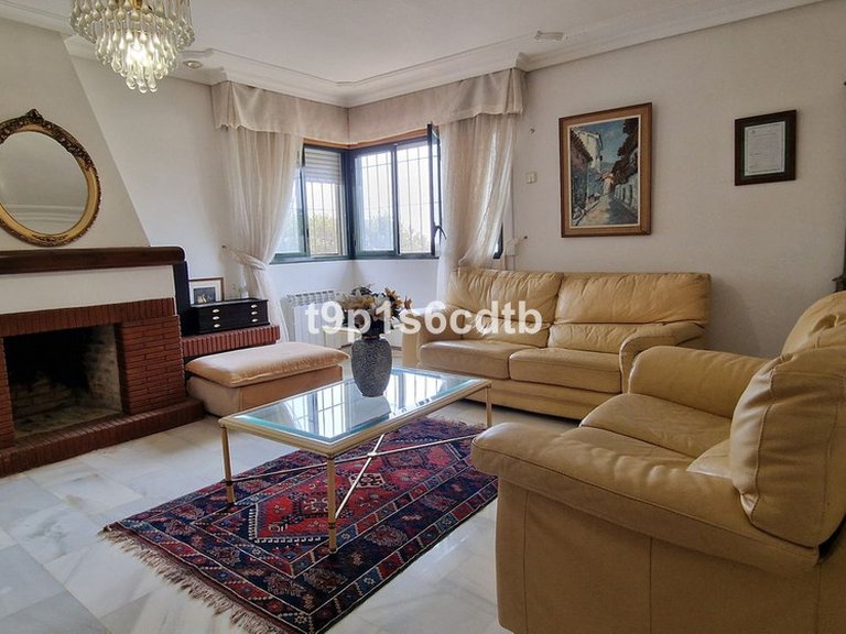 Villa for Sale in Marbella, Malaga 18