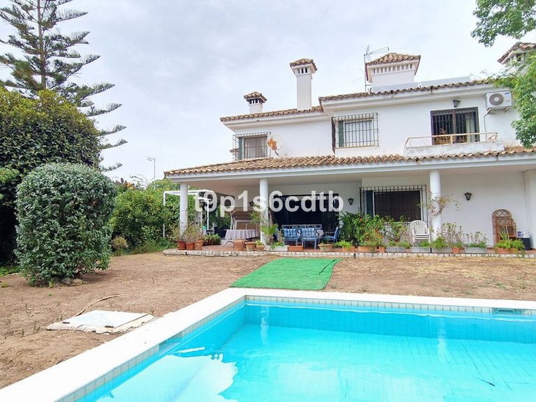 Villa for Sale in Marbella, Malaga 2
