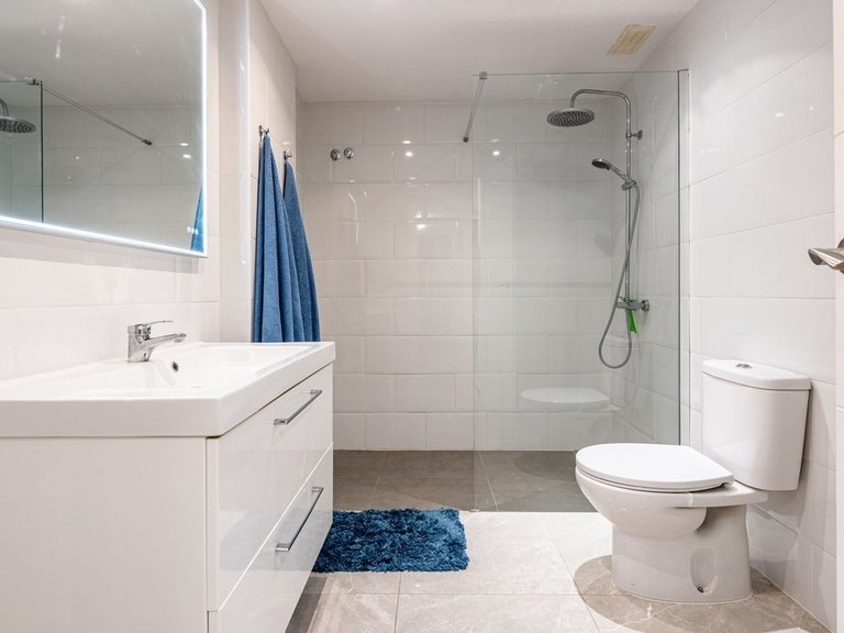 Apartment for Sale in Nueva Andalucía, Malaga 12
