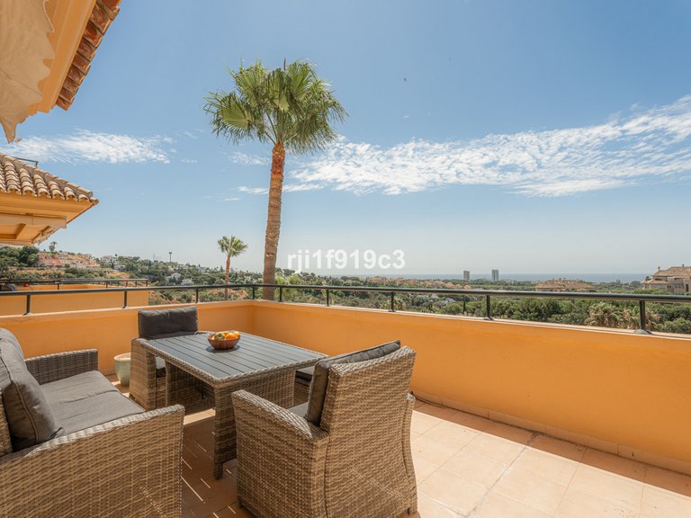 Apartment for Sale in Elviria, Malaga 1