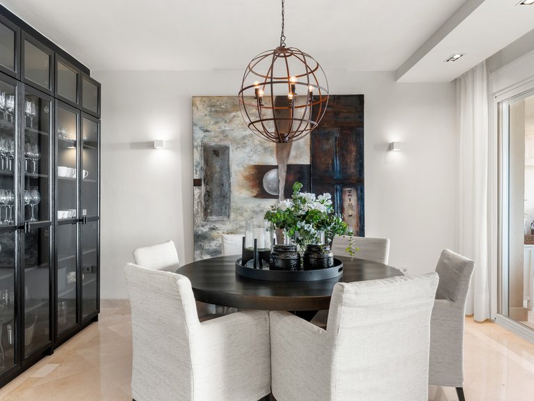 Apartment for Sale in Nueva Andalucía, Malaga 14