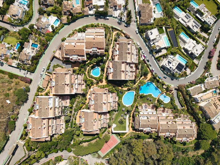 Apartment for Sale in Nueva Andalucía, Malaga 46