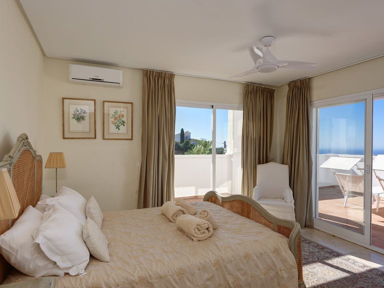 Villa for Sale in Costa del Sol, Mijas, Malaga 19