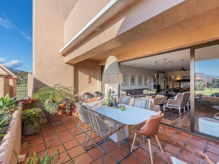 Apartment for Sale in Atalaya, Malaga 14