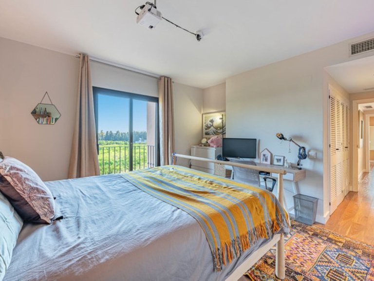 Apartment for Sale in Atalaya, Malaga 15