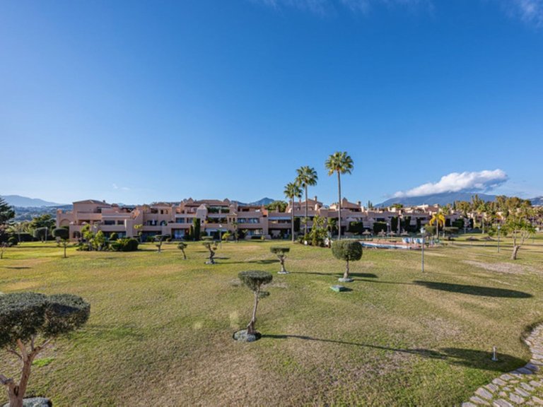 Apartment for Sale in Atalaya, Malaga 20