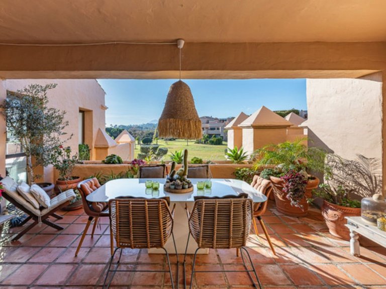 Apartment for Sale in Atalaya, Malaga 9