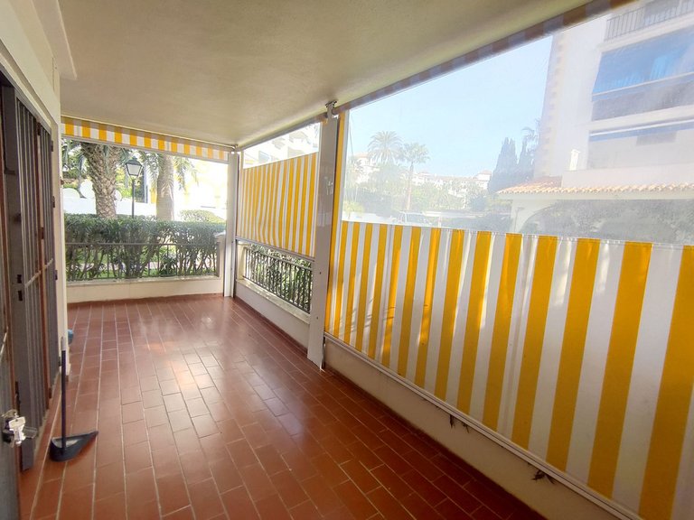 Apartment for Sale in Puerto Banús, Malaga 8