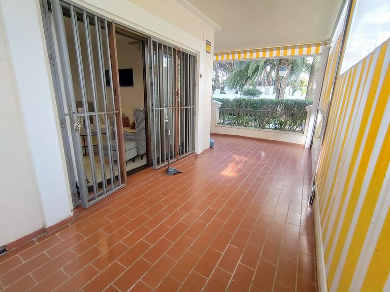 Apartment for Sale in Puerto Banús, Malaga 9