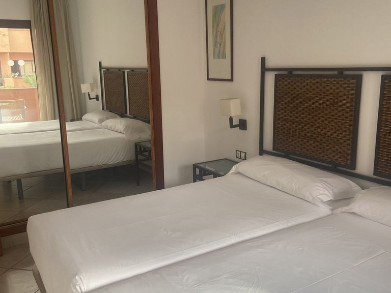 Apartment for Sale in Benahavís, Malaga 18