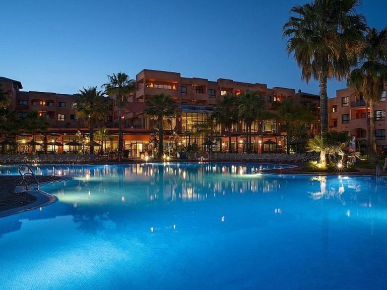 Apartment for Sale in Benahavís, Malaga 41