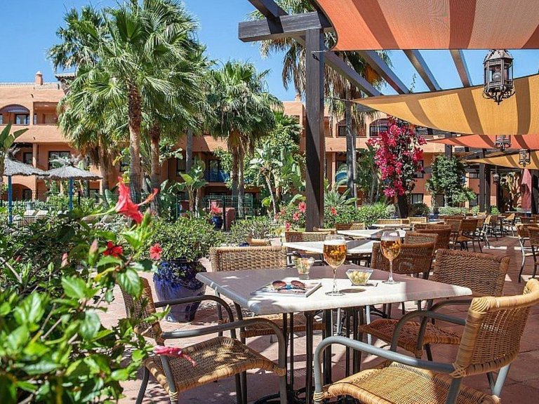 Apartment for Sale in Benahavís, Malaga 44