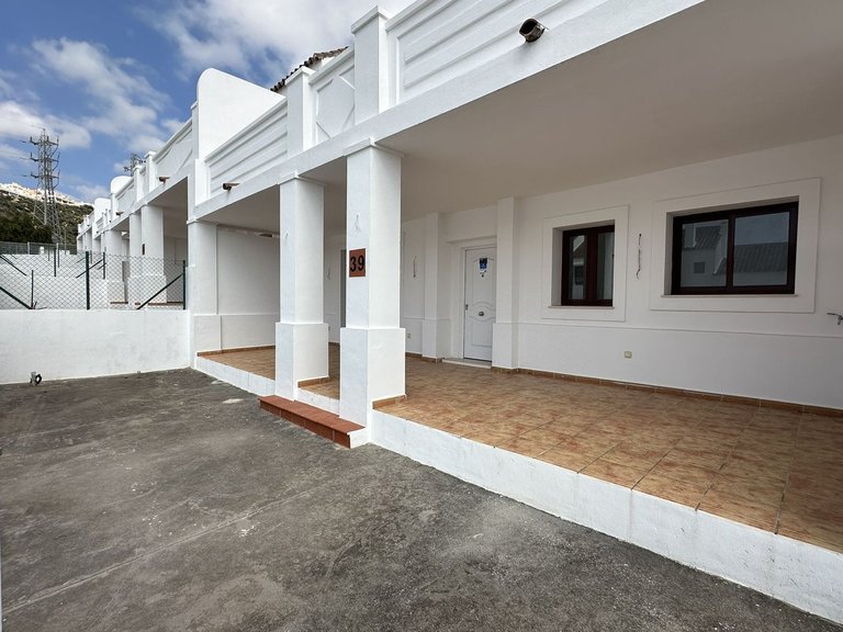 Villa for Sale in Doña Julia, Malaga 10