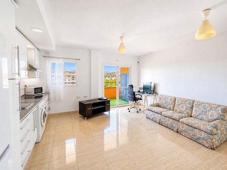 Apartment for Sale in San Luis De Sabinillas, Malaga 4
