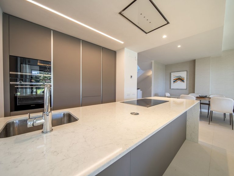 Villa for Sale in Marbella, Malaga 28