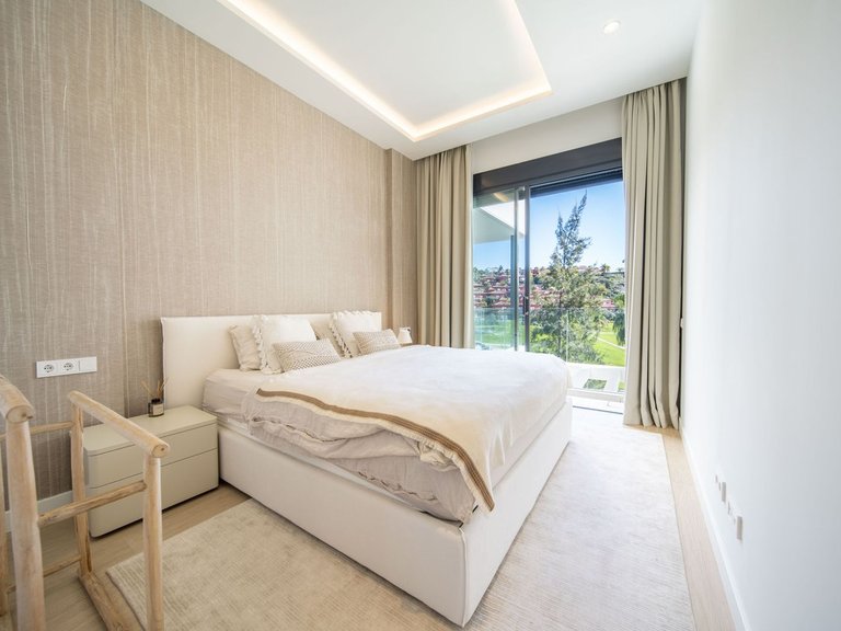 Villa for Sale in Marbella, Malaga 4