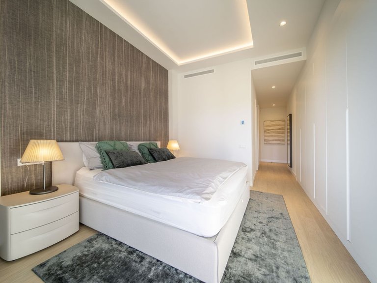 Villa for Sale in Marbella, Malaga 8