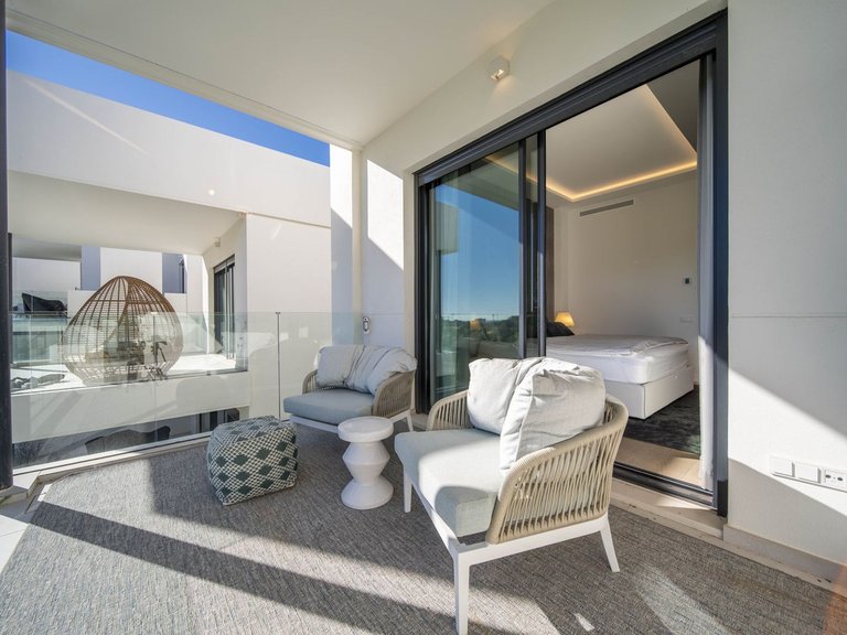 Villa for Sale in Marbella, Malaga 9