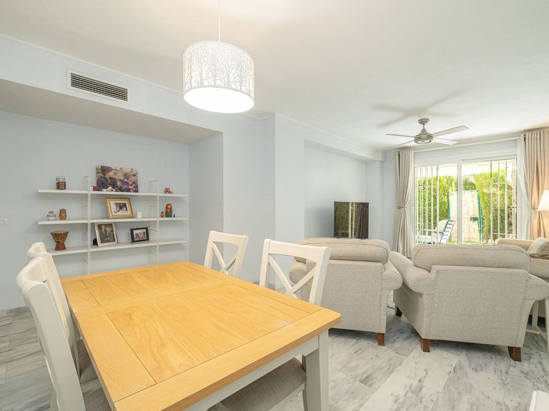 Apartment for Sale in Nueva Andalucía, Malaga 5