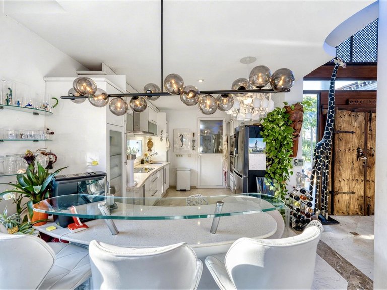Villa for Sale in New Golden Mile, Malaga 39