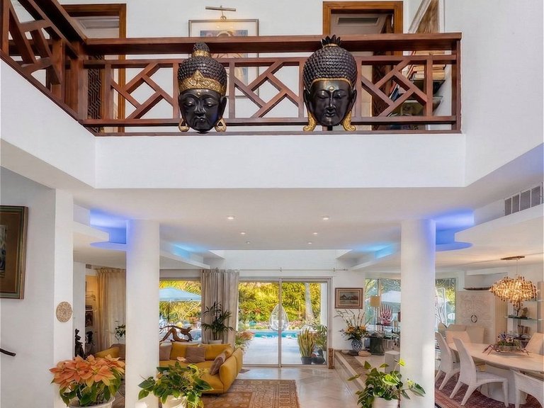 Villa for Sale in New Golden Mile, Malaga 42