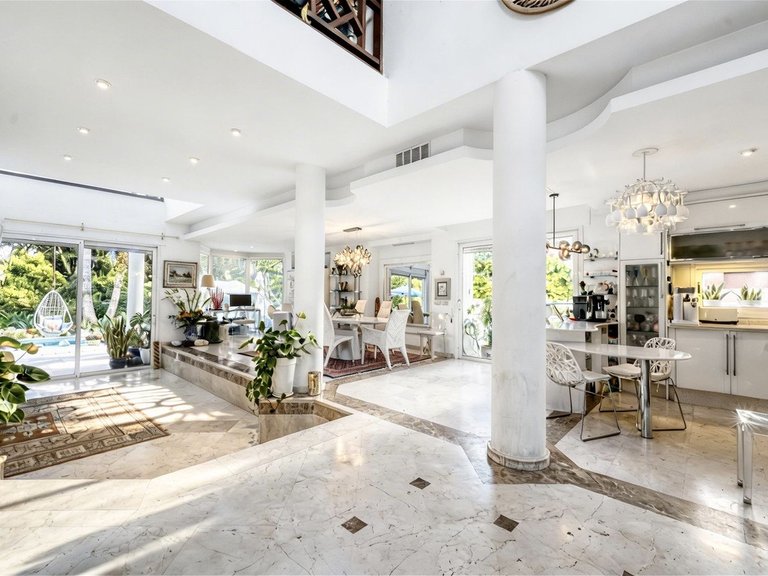 Villa for Sale in New Golden Mile, Malaga 46
