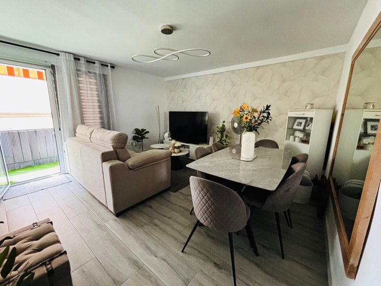 Apartment for Sale in Las Lagunas, Malaga 1