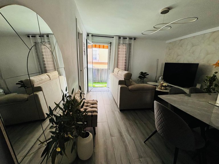 Apartment for Sale in Las Lagunas, Malaga 10
