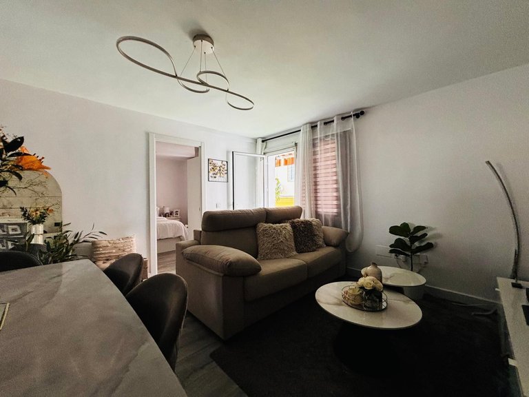 Apartment for Sale in Las Lagunas, Malaga 11