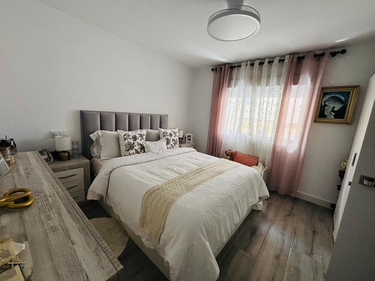 Apartment for Sale in Las Lagunas, Malaga 3