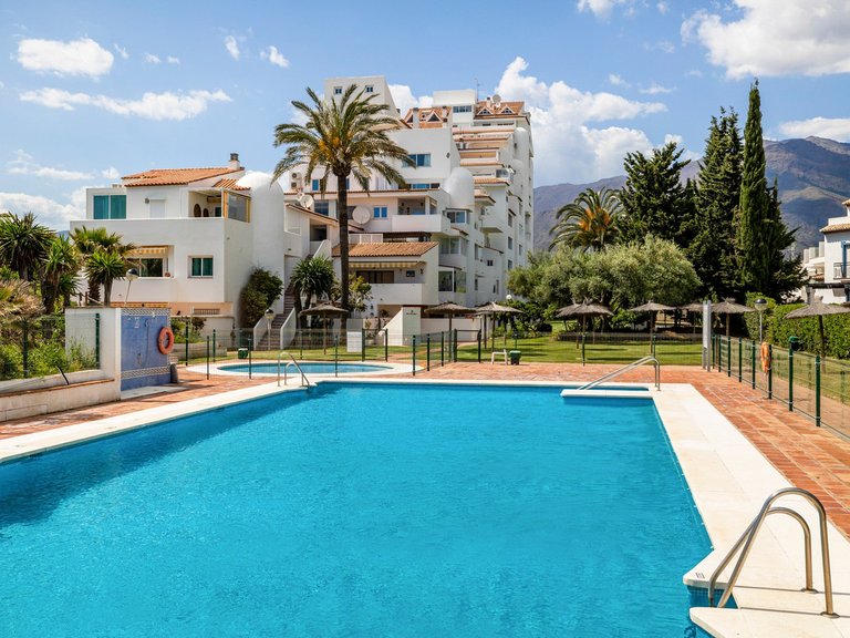 Apartment for Sale in Estepona, Malaga 1