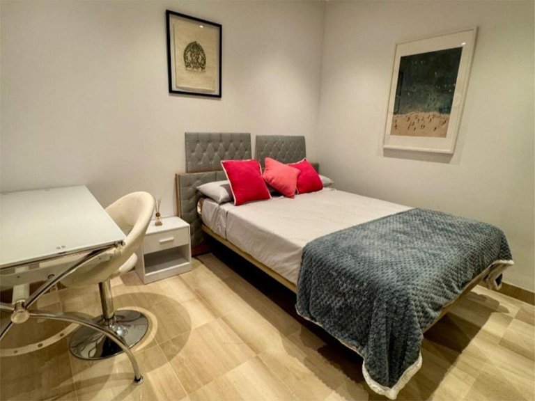 Apartment for Sale in New Golden Mile, Malaga 14