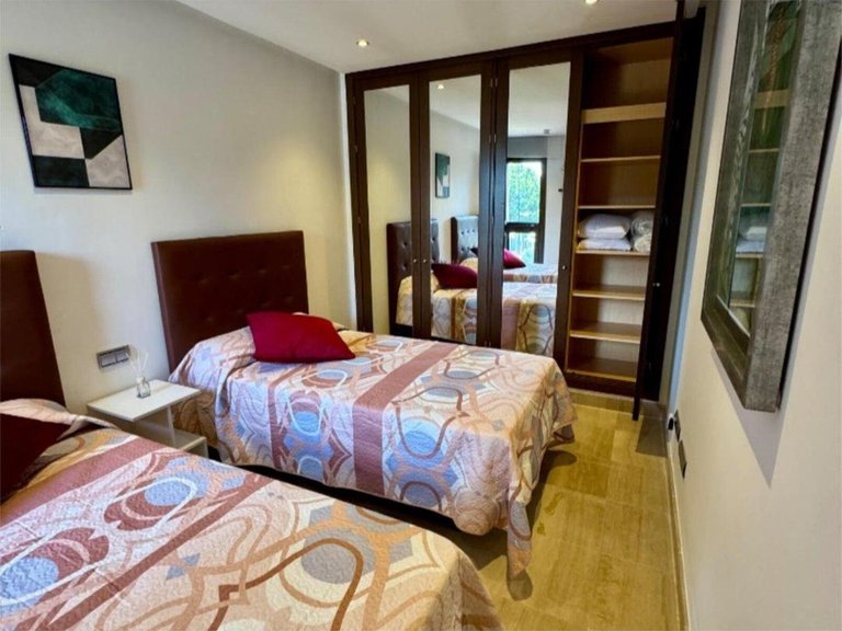 Apartment for Sale in New Golden Mile, Malaga 17