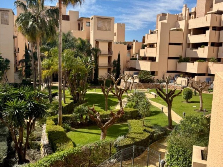 Apartment for Sale in New Golden Mile, Malaga 21
